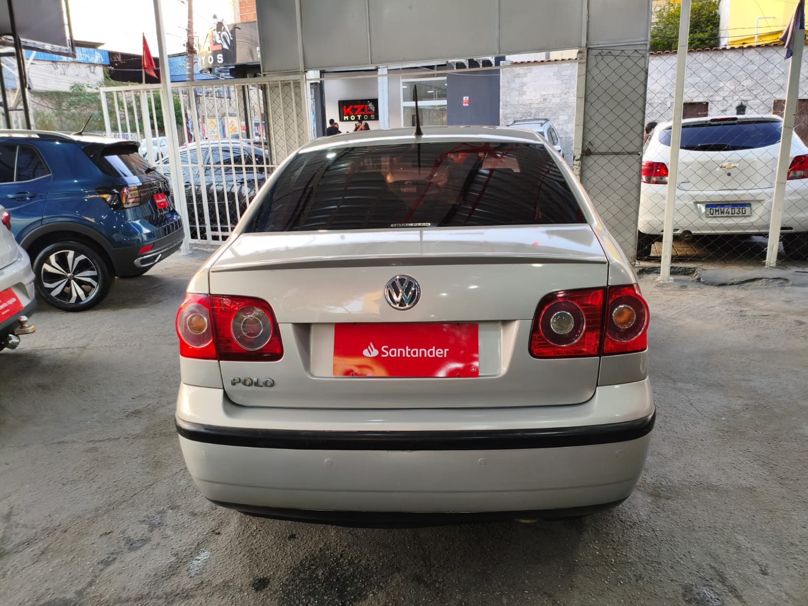 Volkswagen POLO SEDAN 1.6 2009 — foto 11