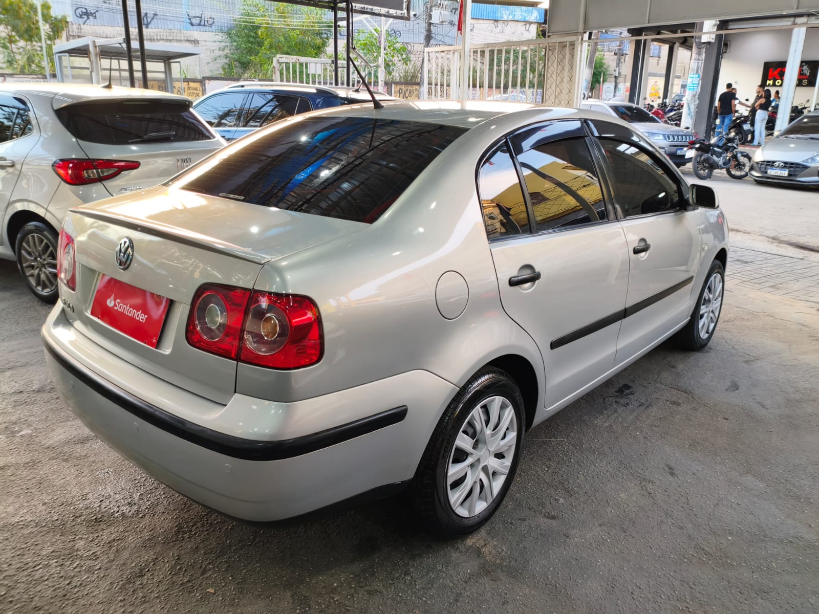 Volkswagen POLO SEDAN 1.6 2009 — foto 12