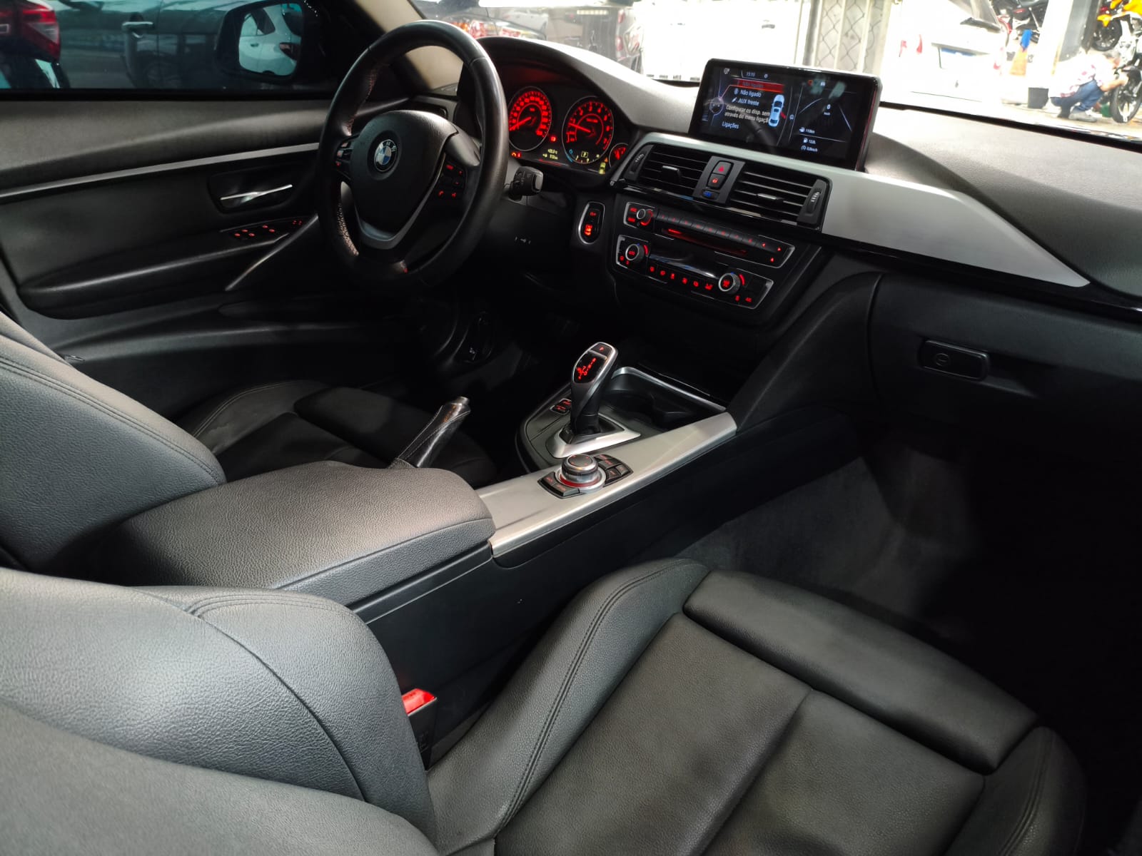 BMW 320I ACTIVE FLEX 2015 — foto 17