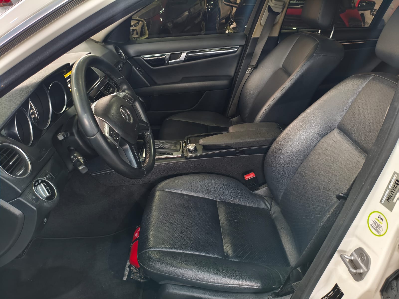 Toyota Mercedes c180 2012 — foto 16