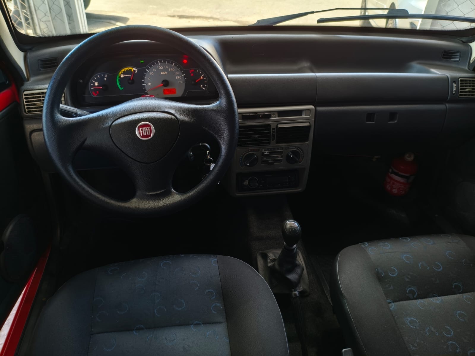 Fiat UNO 2013 — foto 8