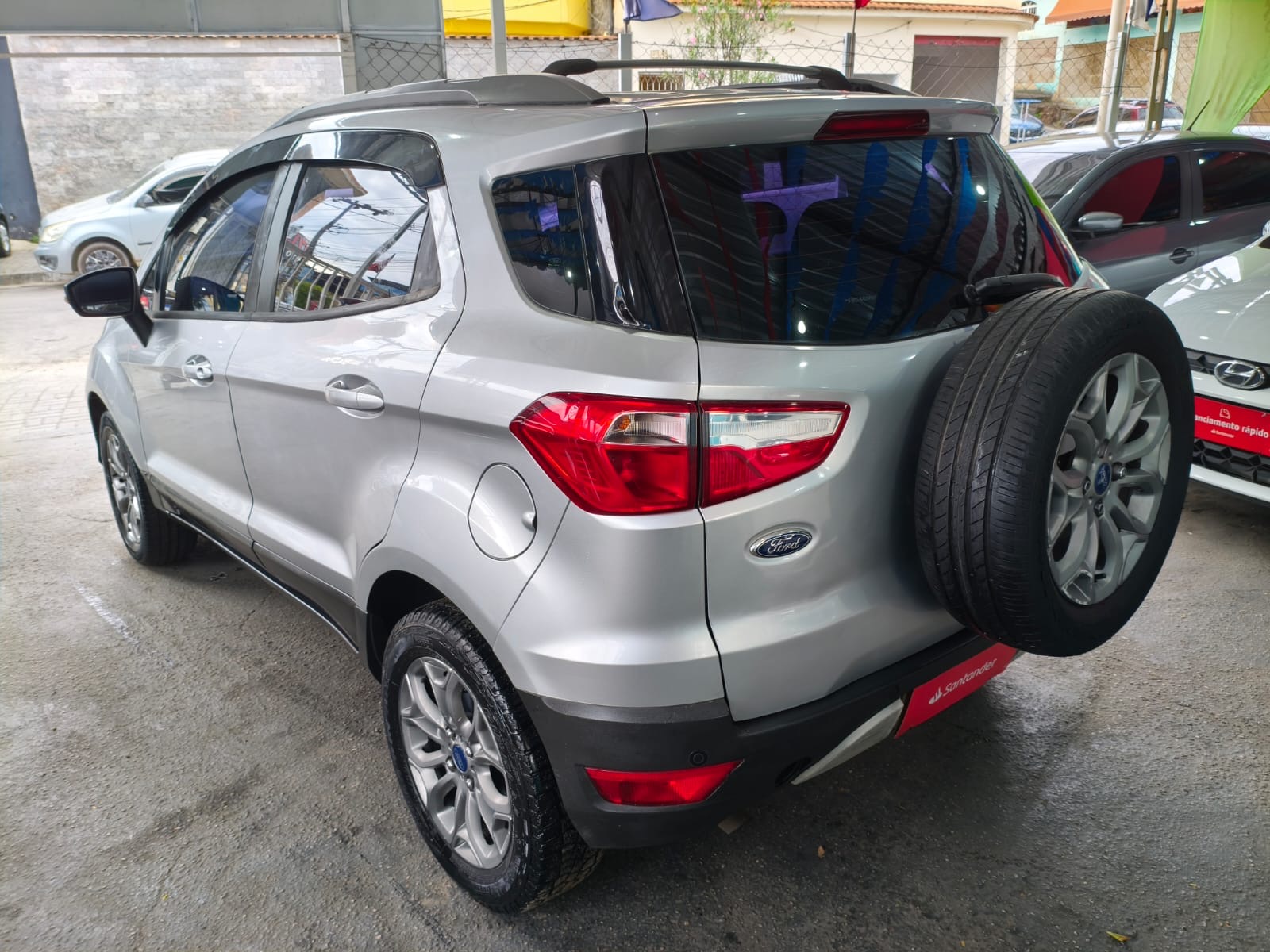 Ford ECOSPORT 2015 — foto 4