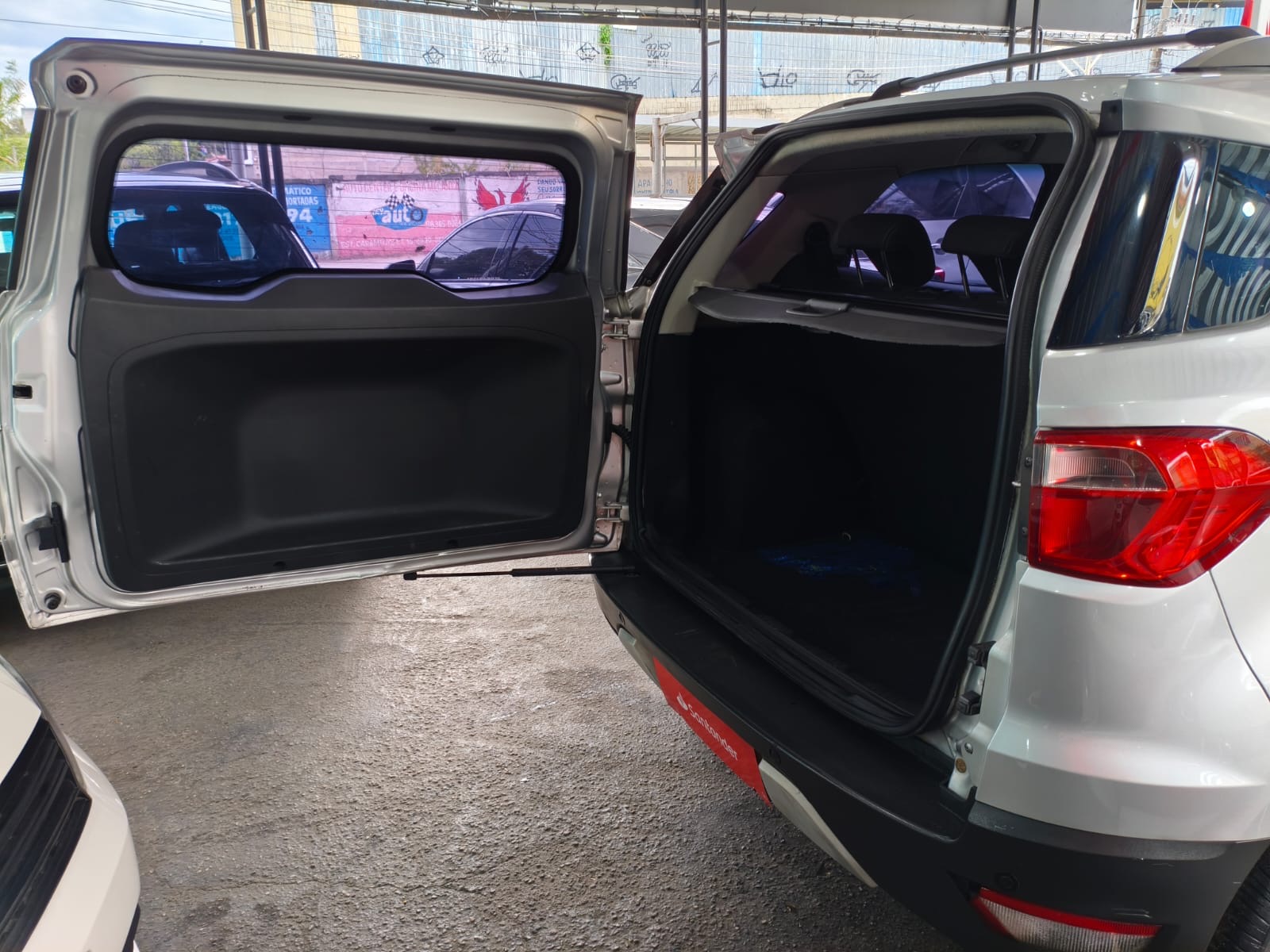 Ford ECOSPORT 2015 — foto 12